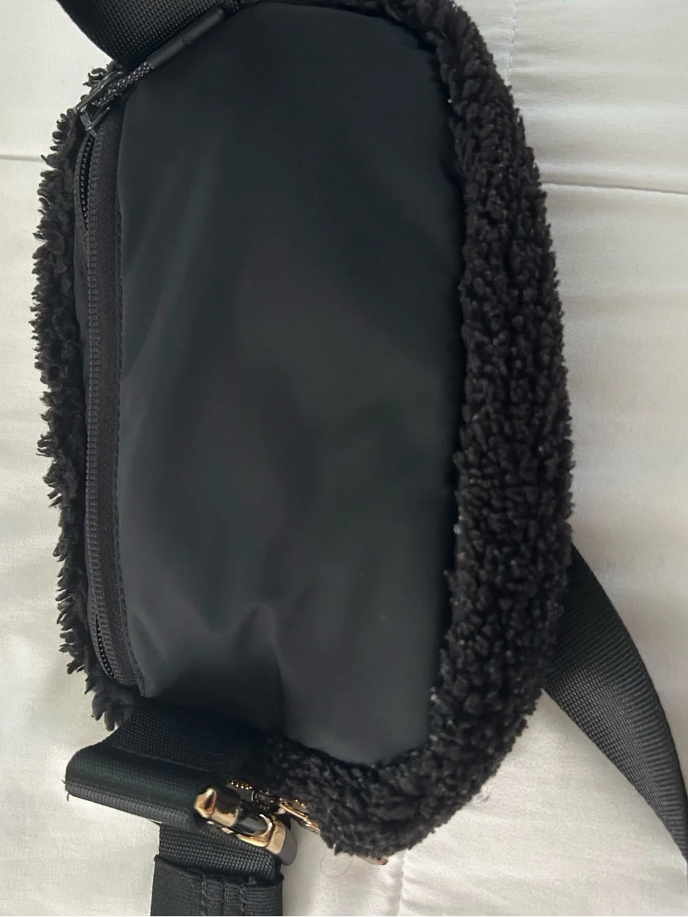 lululemon athletica Black Sherpa Belt Bag